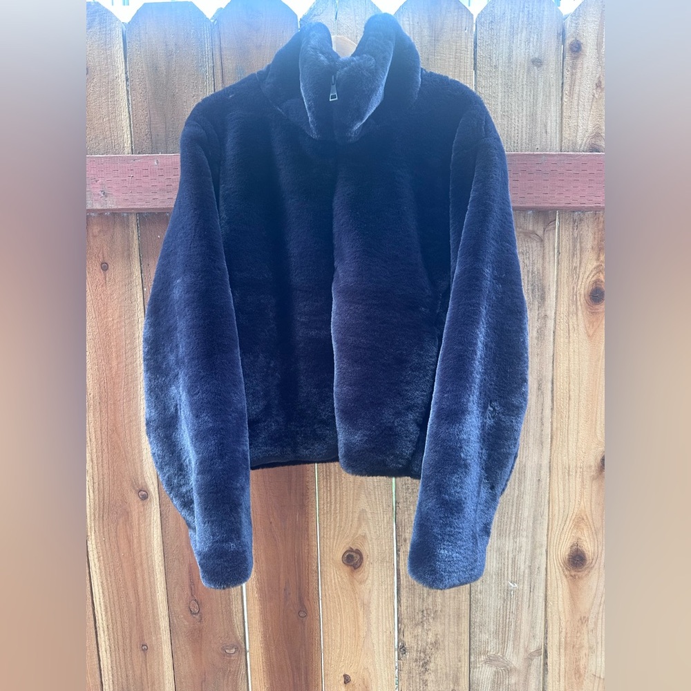 Beyond Yoga Black Teddy Jacket